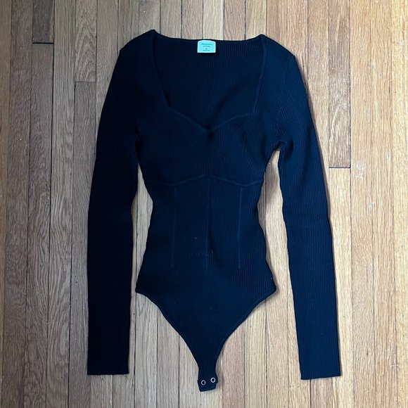 Abercrombie & Fitch Long Sleeve Sweetheart Sweater Knit Rib Bodysuit - Picture 5 of 7